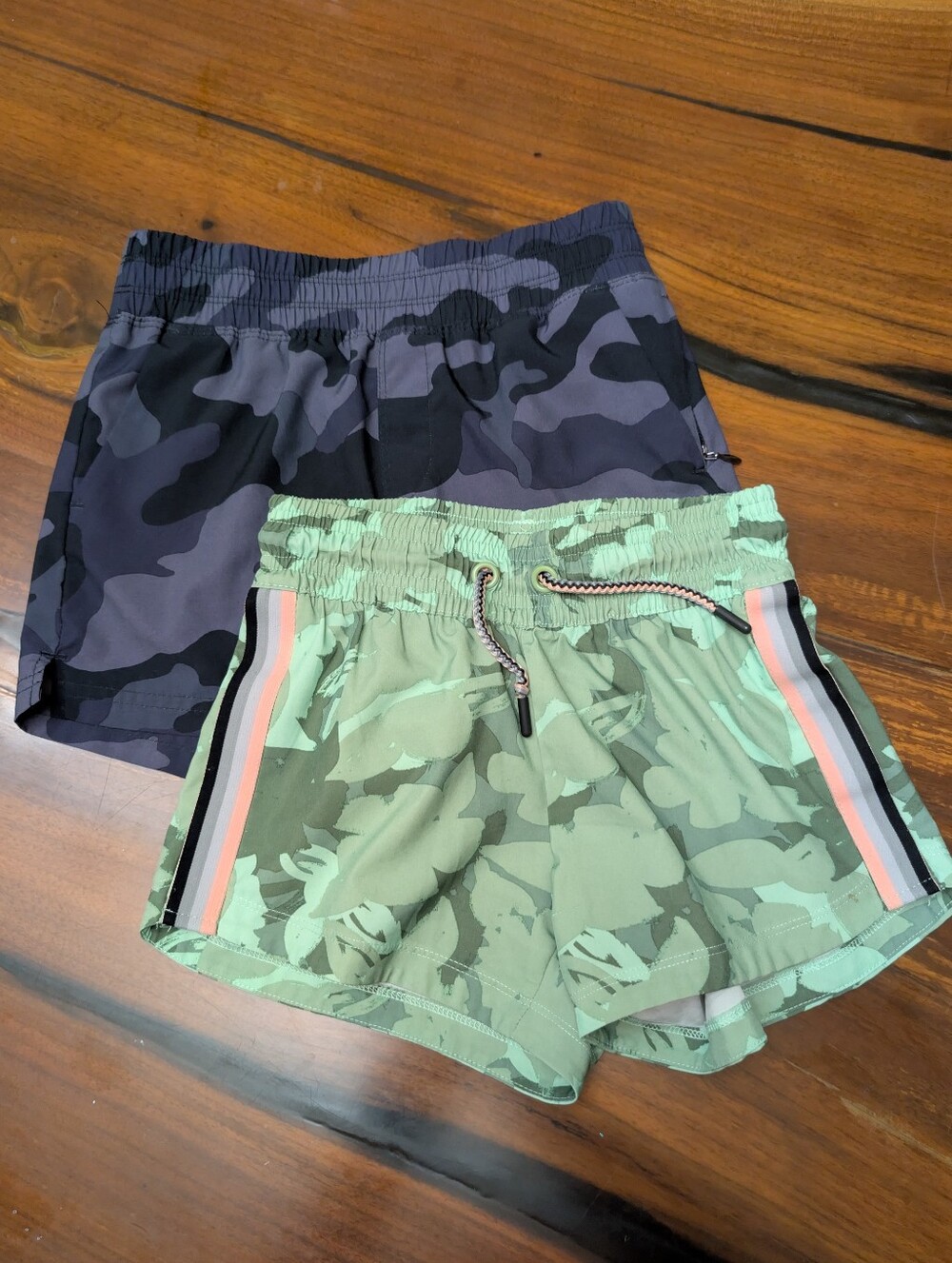 Girls Medium Camo Shorts